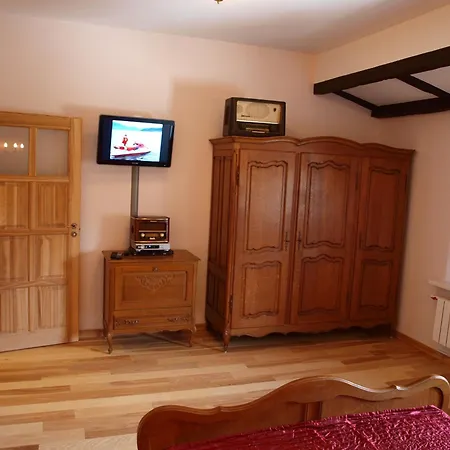 公寓 斯道拉安蒂斯公寓 3*